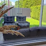 Gemuetliche Mit Garten דירה