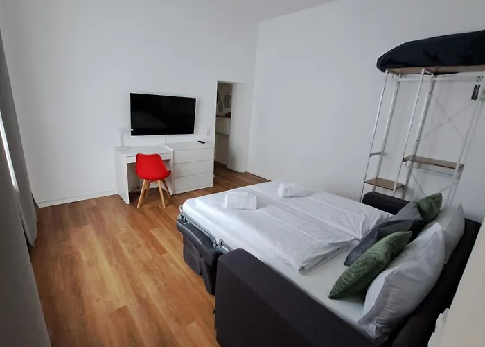 Gemuetliche Mit Garten * 霍恩-巴特迈恩贝格